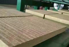 <b>巖棉板的應用及巖棉保溫板工藝步驟</b>